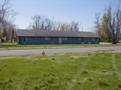 Foto principal - 845 S Market Ave