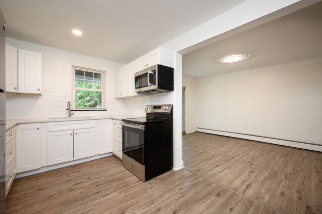 Foto del edificio - Single Family Home