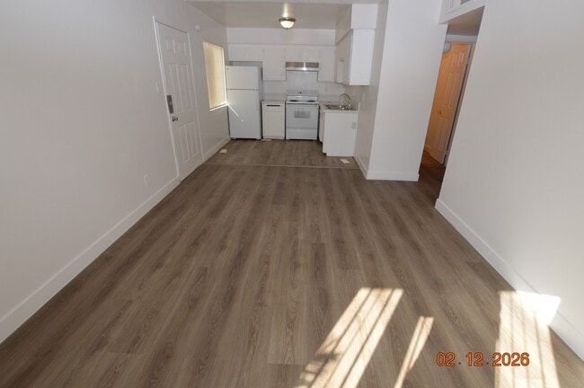 Building Photo - 1458 Sombrero Dr