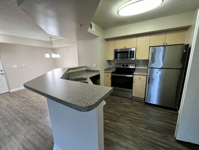 Foto del edificio - 3817 NW Mediterranean Ln