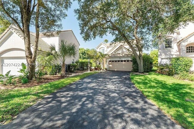 Foto del edificio - 3724 Wilderness Way
