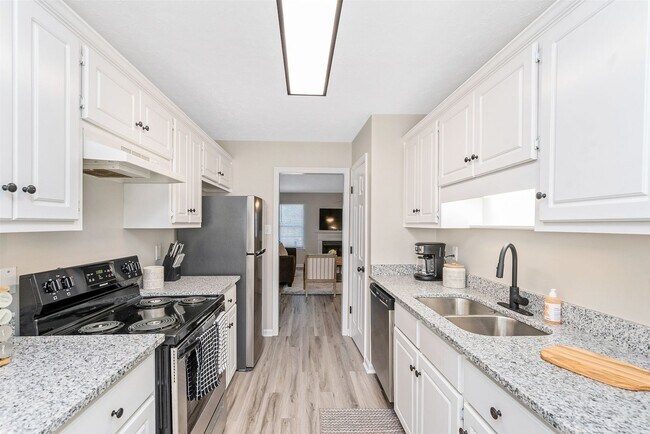 Building Photo - $1,235 - 2 bed/2 bath house for rent in Na...