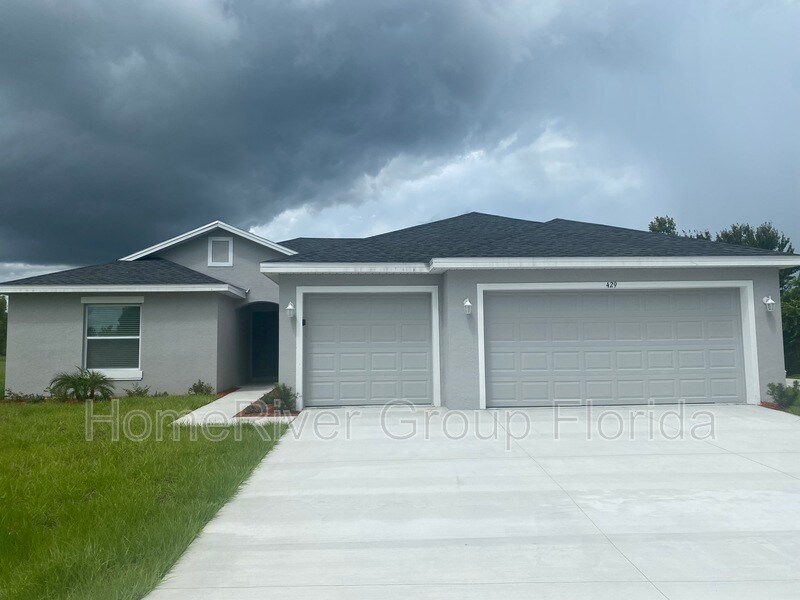 429 Brookfield Dr, Poinciana, FL 34758 House Rental in Poinciana, FL
