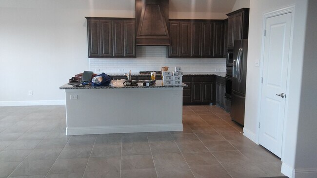 Building Photo - 4210 Stableglen Dr