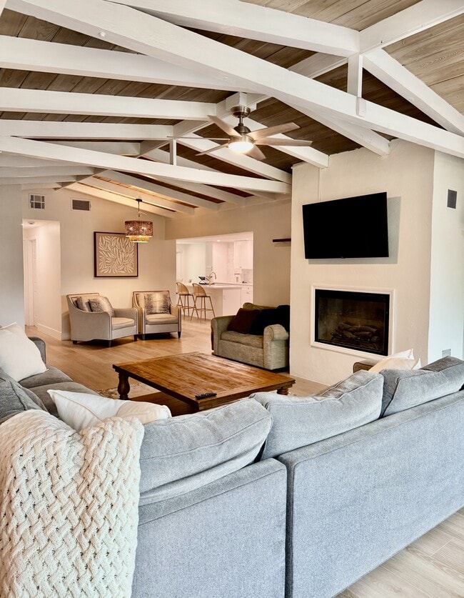 Foto del edificio - 156 N Boulevard of the Presidents