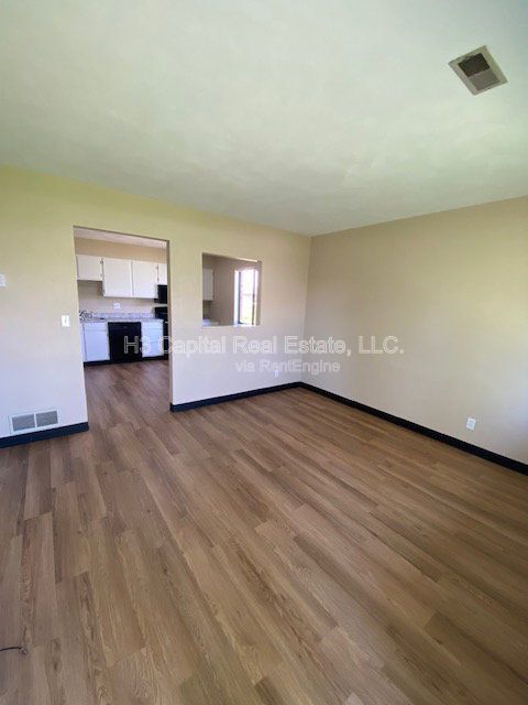 Foto del edificio - 309 Southgate Dr