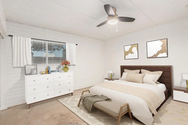 Foto del edificio - 1835 E Don Carlos