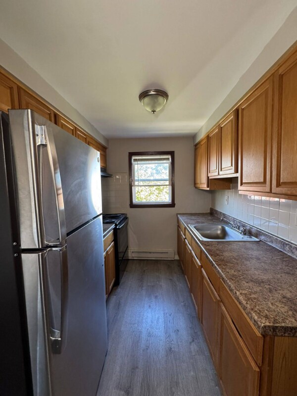 Foto del edificio - 344 S 6th St