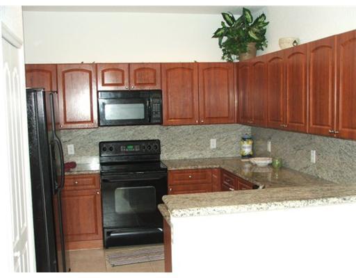 Building Photo - 1113 Shoma Dr