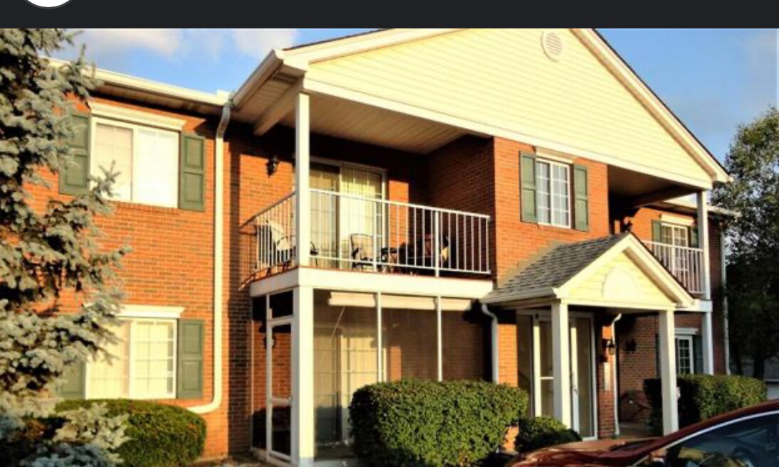 3361 Alpine Pl Unit 38, Cincinnati, OH 45211 Condo for Rent in