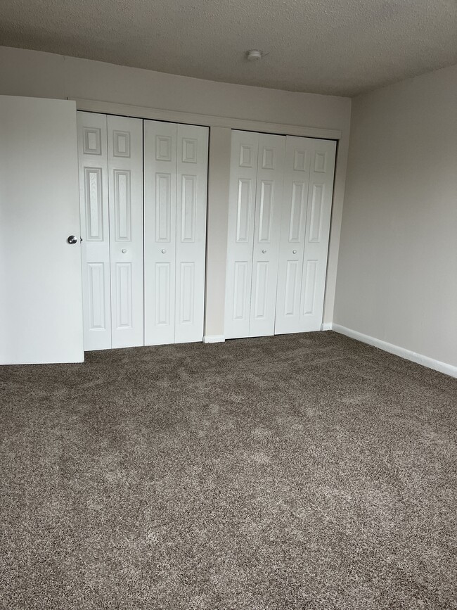 Colonial Point Apartments Apartments in Feasterville Trevose, PA