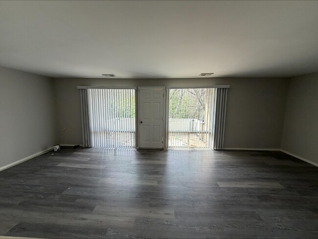 Photo - 568 Wilson Bridge Dr Apartment