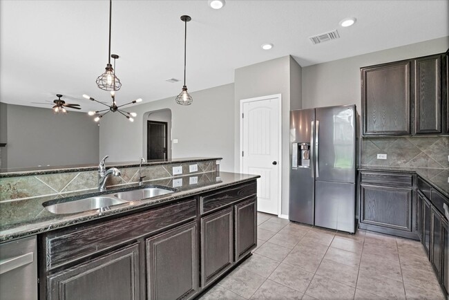 Foto del edificio - 222 Culebra Dr