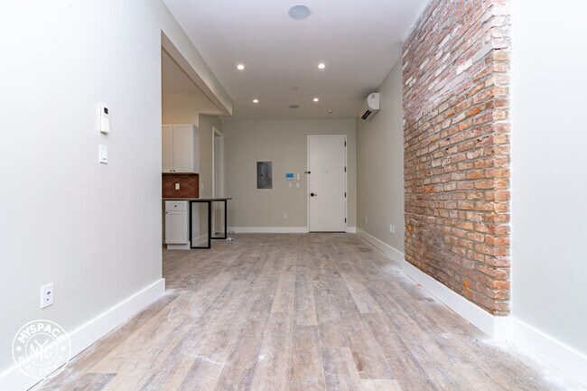 Building Photo - 1202 Bedford Ave