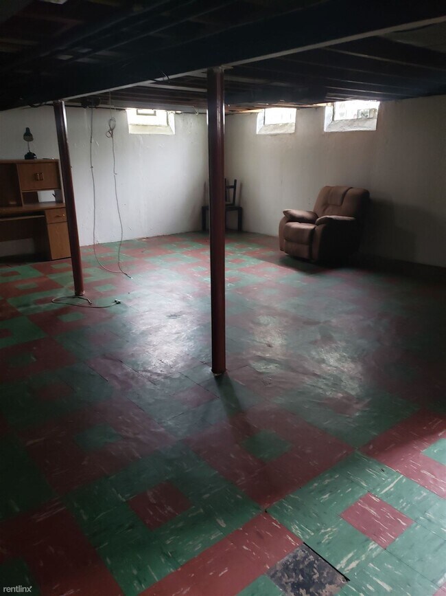 Foto del edificio - 3 br, 1 bath House - 16625 Beech Daly Rd