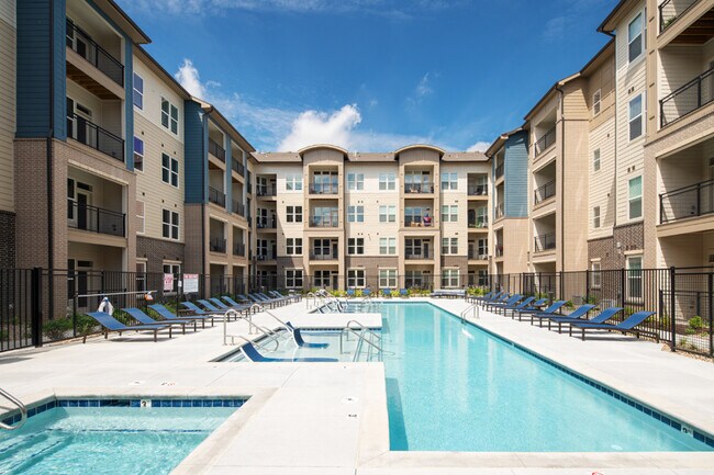 Broadmoor63 Apartments Omaha Ne Apartments Com