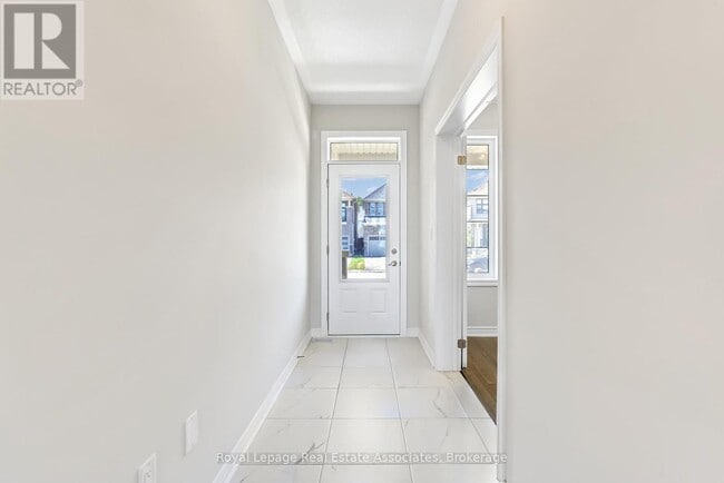 Building Photo - 29 John Dallimore Dr