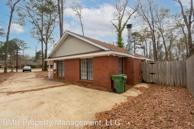 Building Photo - 3 br, 2 bath House - 1080 Countryside Lane