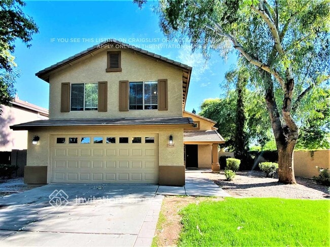 Building Photo - 3525 E Linda Ln