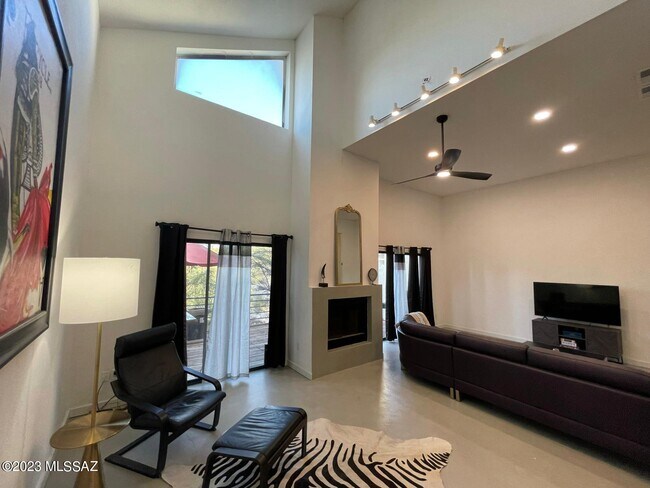 Foto del edificio - 5233 N 1st Ave