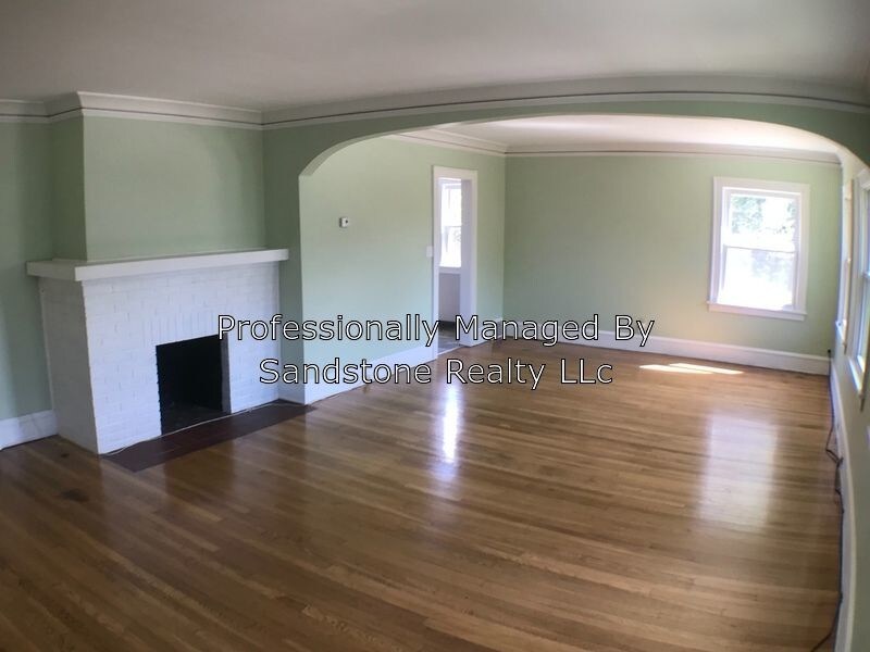 Foto principal - 3 Bedroom Duplex