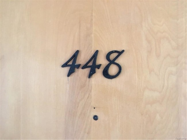 Foto del edificio - 29448 Hoover Rd