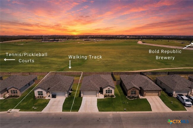 Building Photo - 1257 Aurora Grv Bnd