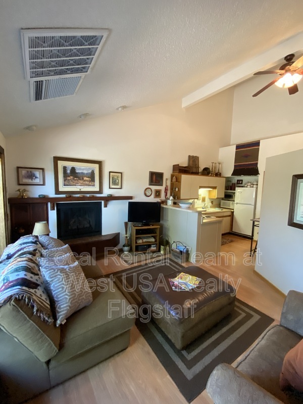 Foto del edificio - 5700 N Villa Cir
