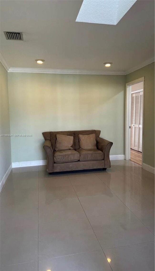 Foto del edificio - 4540 SW 133rd Ave