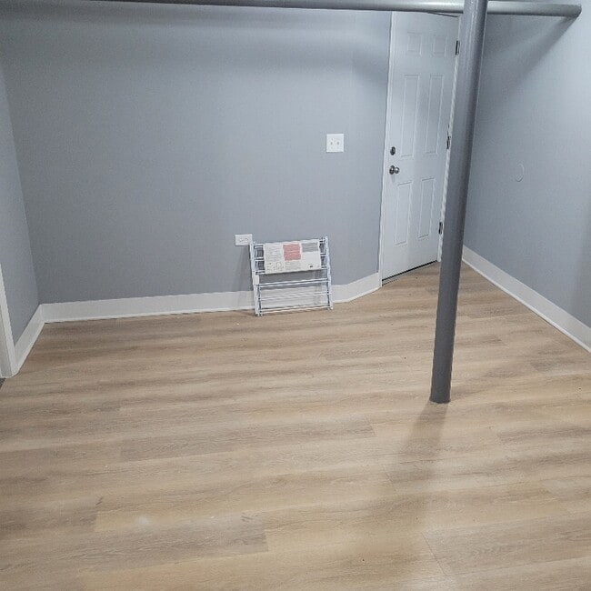 Foto del edificio - 6842 S Merrill Ave