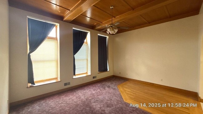 Building Photo - 318 Liberty St