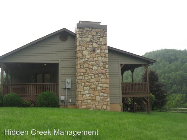 Building Photo - 228 Lonnie Henson Rd