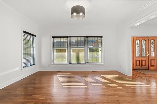 Building Photo - 348 Sound Beach Ave