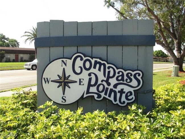 Foto del edificio - 9303 Lenox Gardens Ln