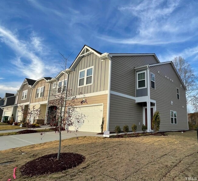 Building Photo - 133 Joneshaven Dr