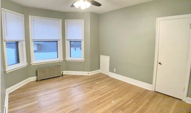 Foto del edificio - 939 College Ave