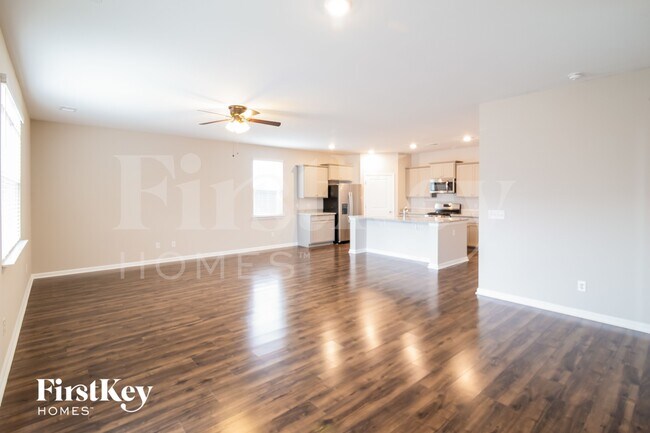 Foto del edificio - 169 Greenwich Dr