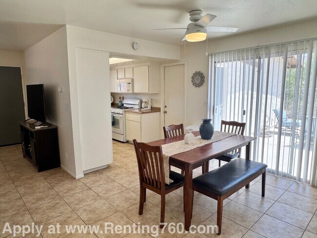 Building Photo - Charming & Furnished 2 bed 1 bath home in 29 Palms