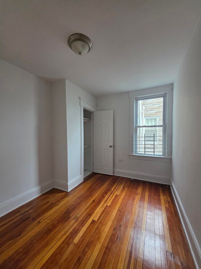 Foto del edificio - 282 Neptune Ave