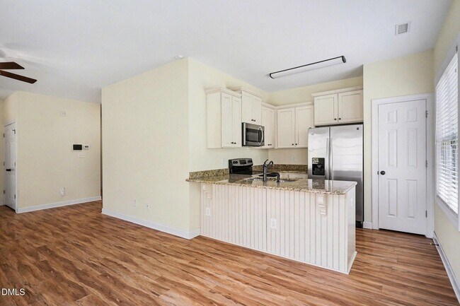 Building Photo - 1471 Thanksgiving Fire Rd