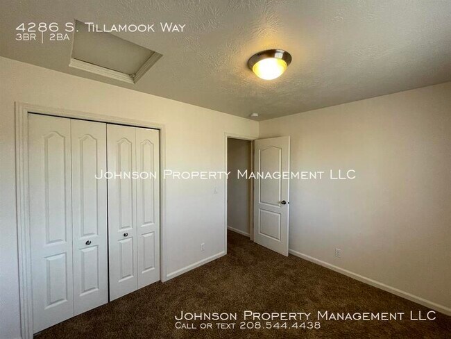 Building Photo - 4286 Tillamook, Boise