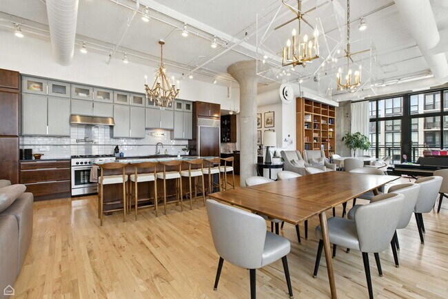 Foto del edificio - 728 W Jackson Blvd