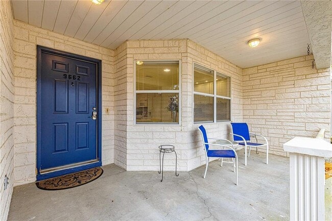 Building Photo - 9662 SW 95th Ct