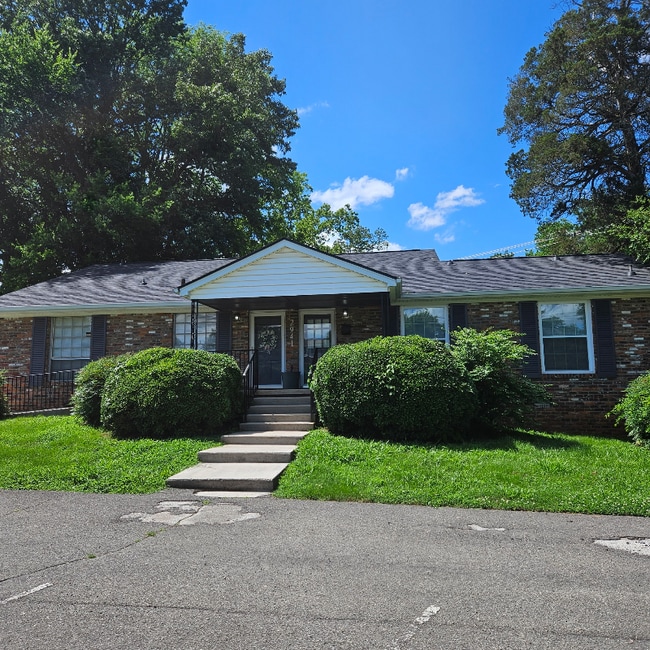 Photo - 2941Essary Dr House