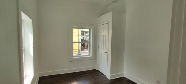 Building Photo - 3 bedroom home in Petersburg