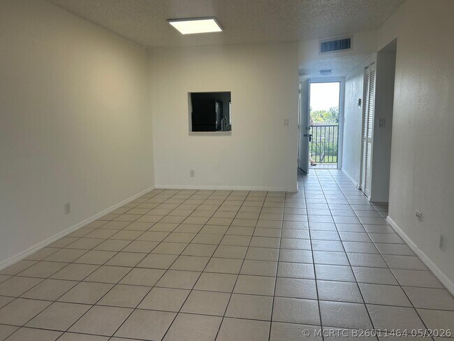 Foto del edificio - 7860 NW 50th St