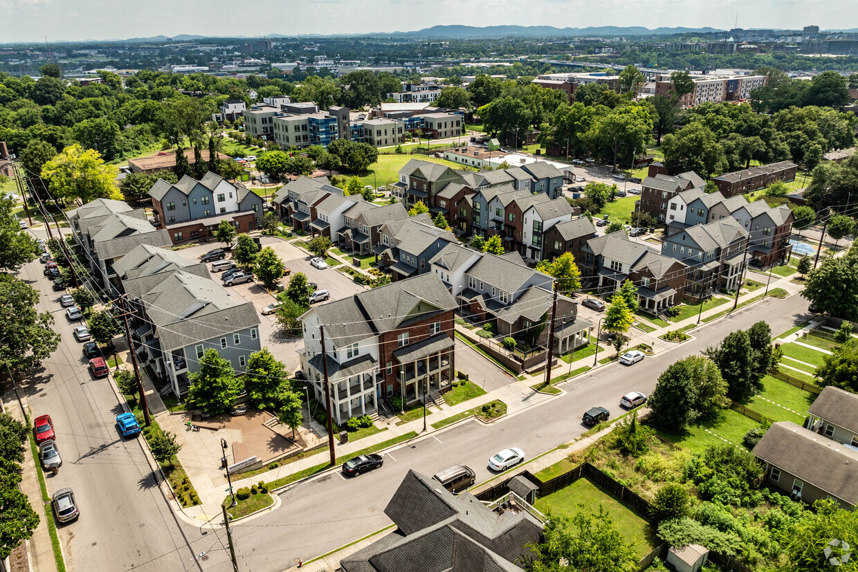 Foto aérea - Kirkpatrick Park Apartments
