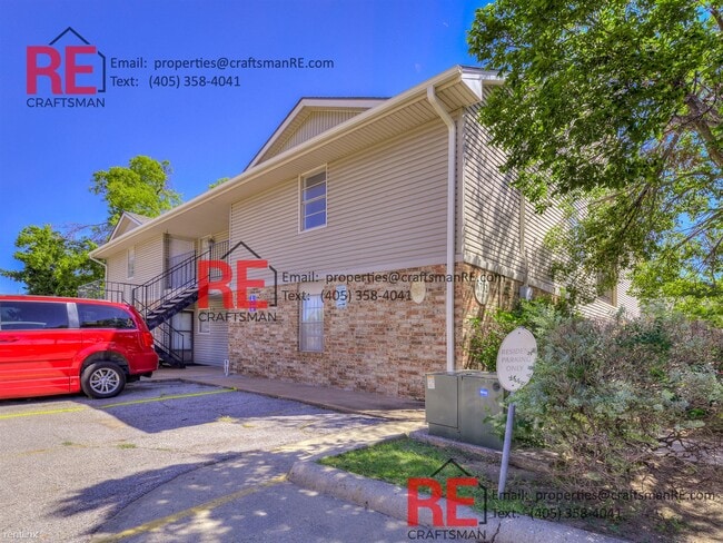 Building Photo - 6732 F N Meridian Ave
