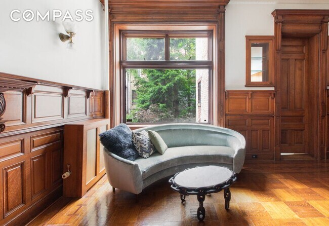 Photo - 27 W 87th St Townhome