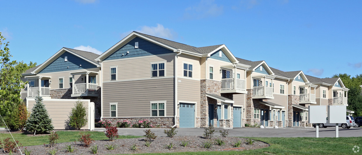 Exterior Facade - Clearwater Apartments